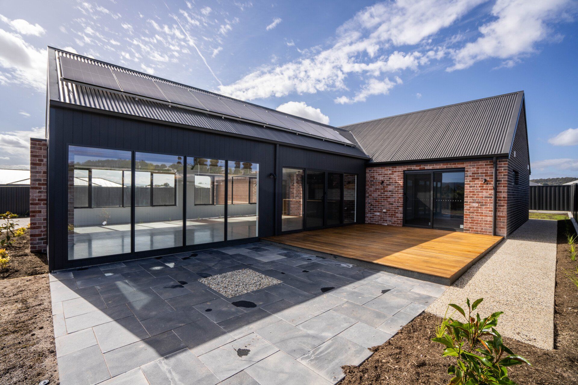 Coles Garden house from side