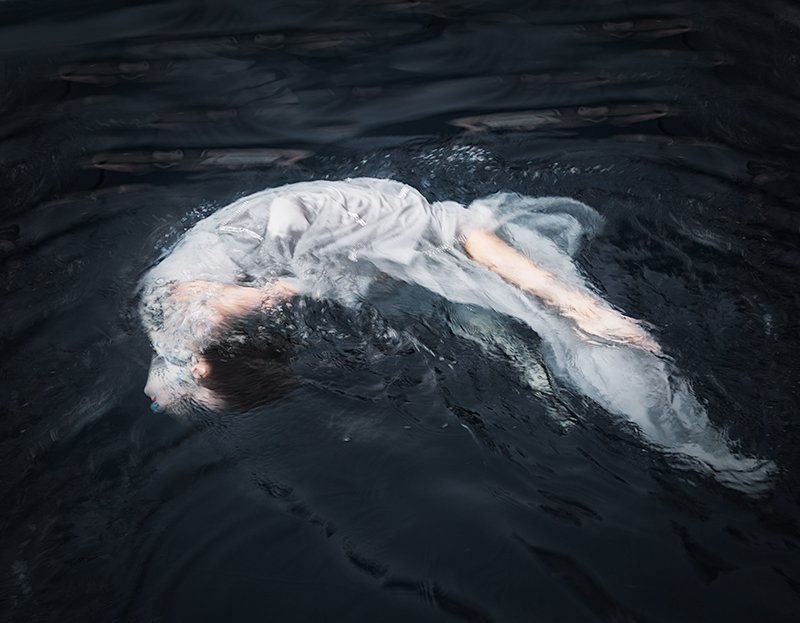 Image of L'eau Bleue 11