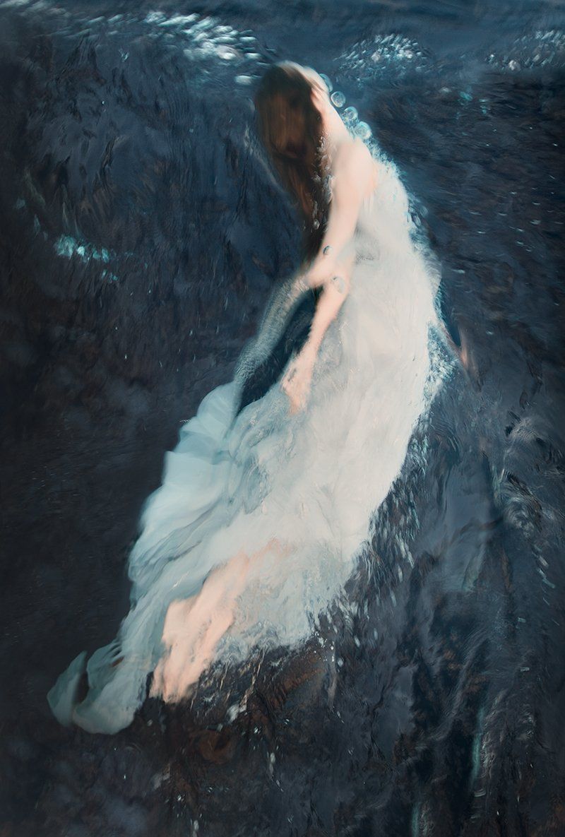 Image of L'eau Bleue