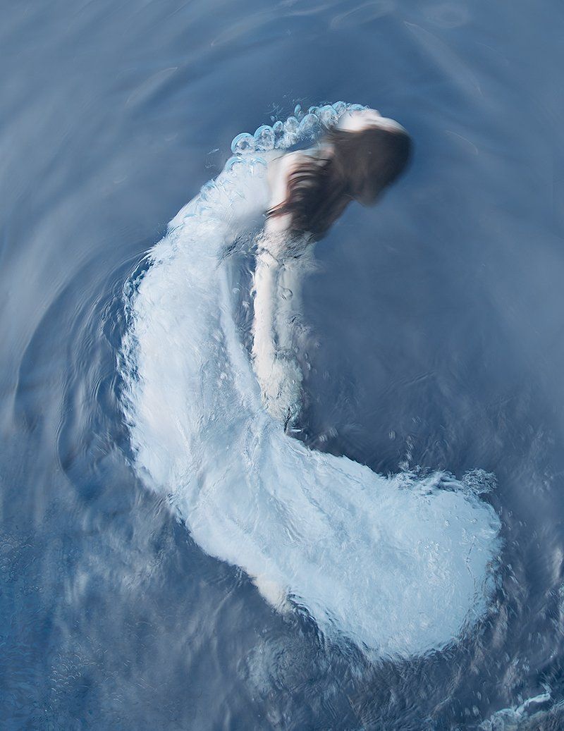 Image of L'eau Bleue 6