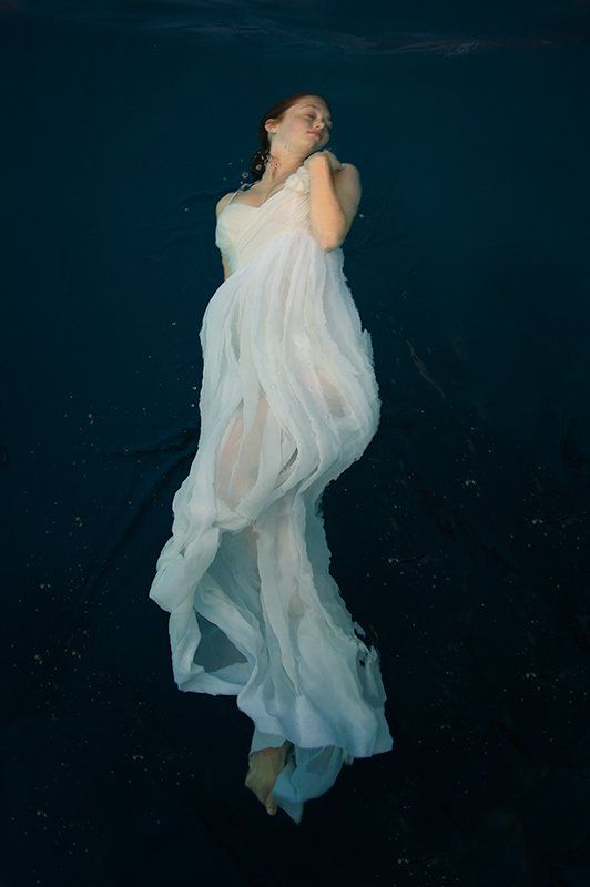 Image of L'eau Bleue 9