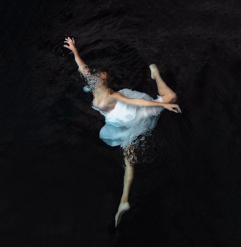 Image of Water Dance 12