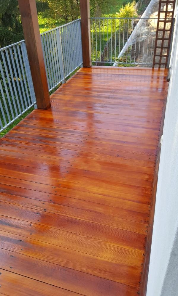 Balkon eingelassen
