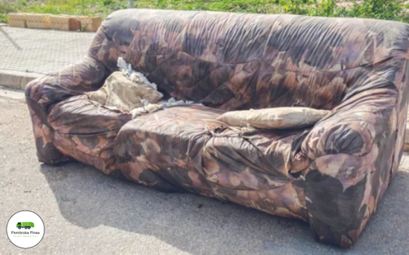old couch to be hauled away in pembroke pines florida