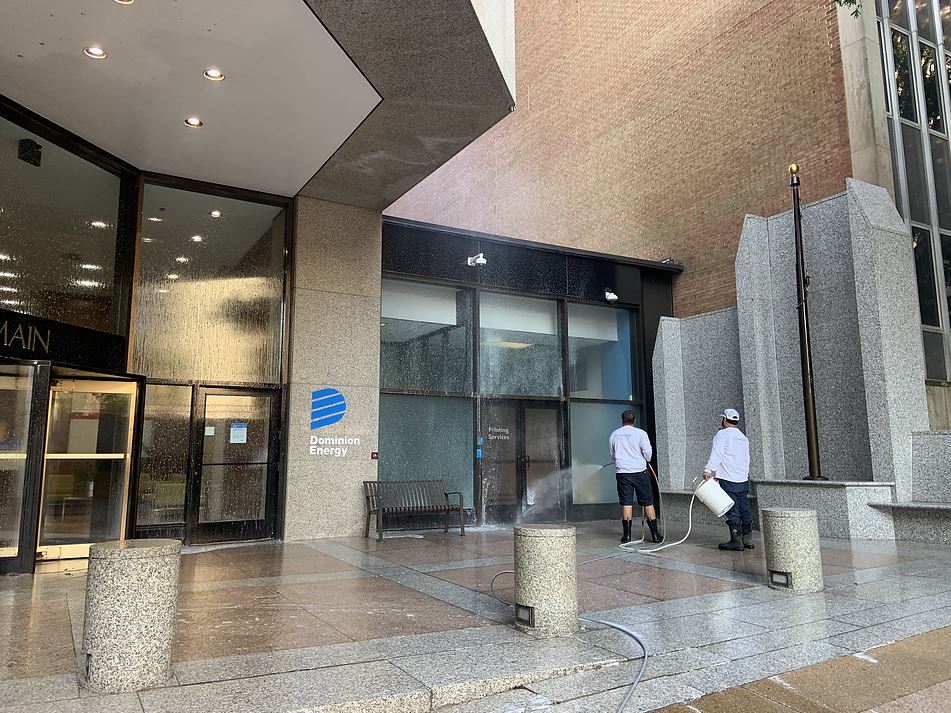 Commercial Cleaning: pressure washing indoor building