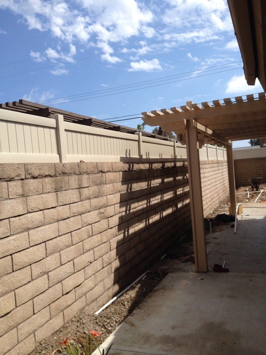 Privacy Fence - Rocky's Fencing - Garden Grove CA