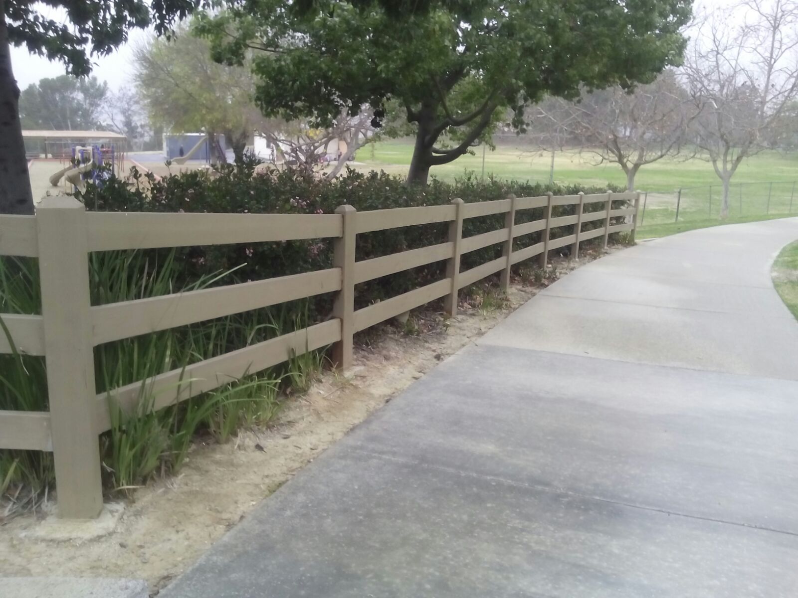 Farm Fence - Rocky's Fencing - Garden Grove CA