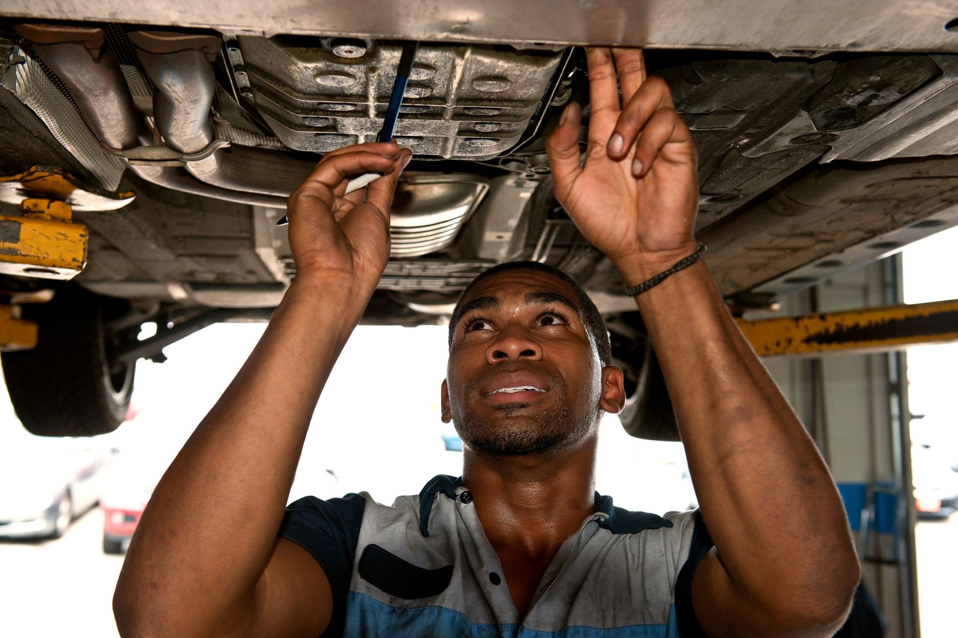 SHOP IMAGE | AutoWorks