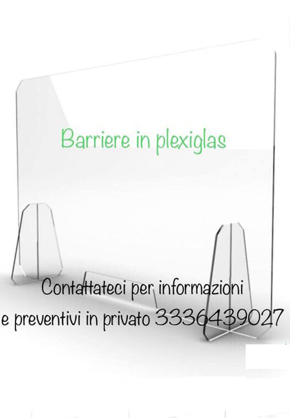 barriera in plexiglass