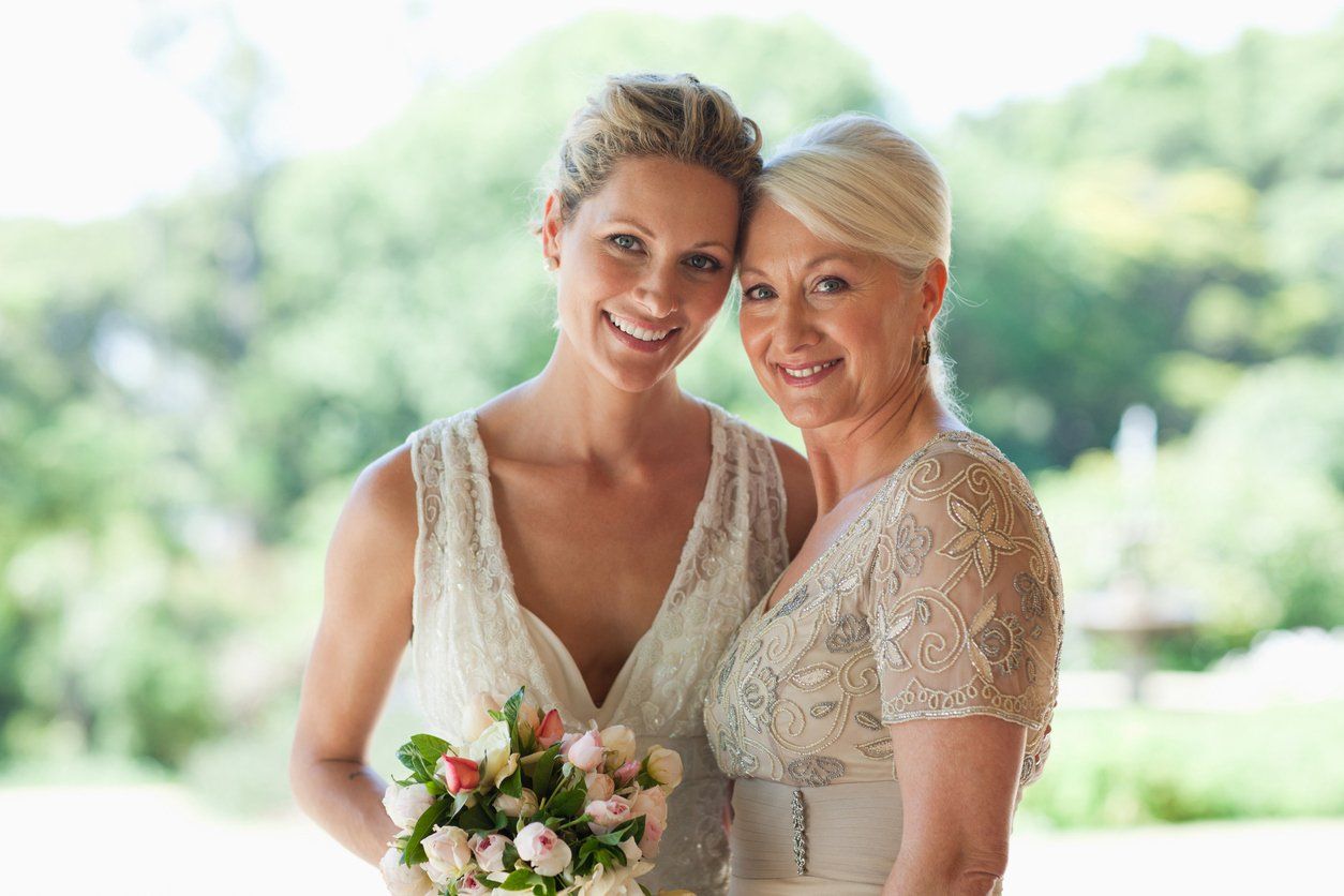 photo of bride and mother