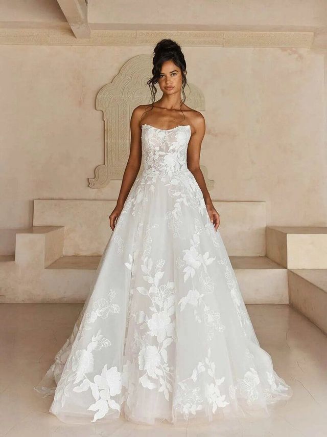 Wedding Dresses | Abbott's Bridal and Formal Wear | Canton, OH