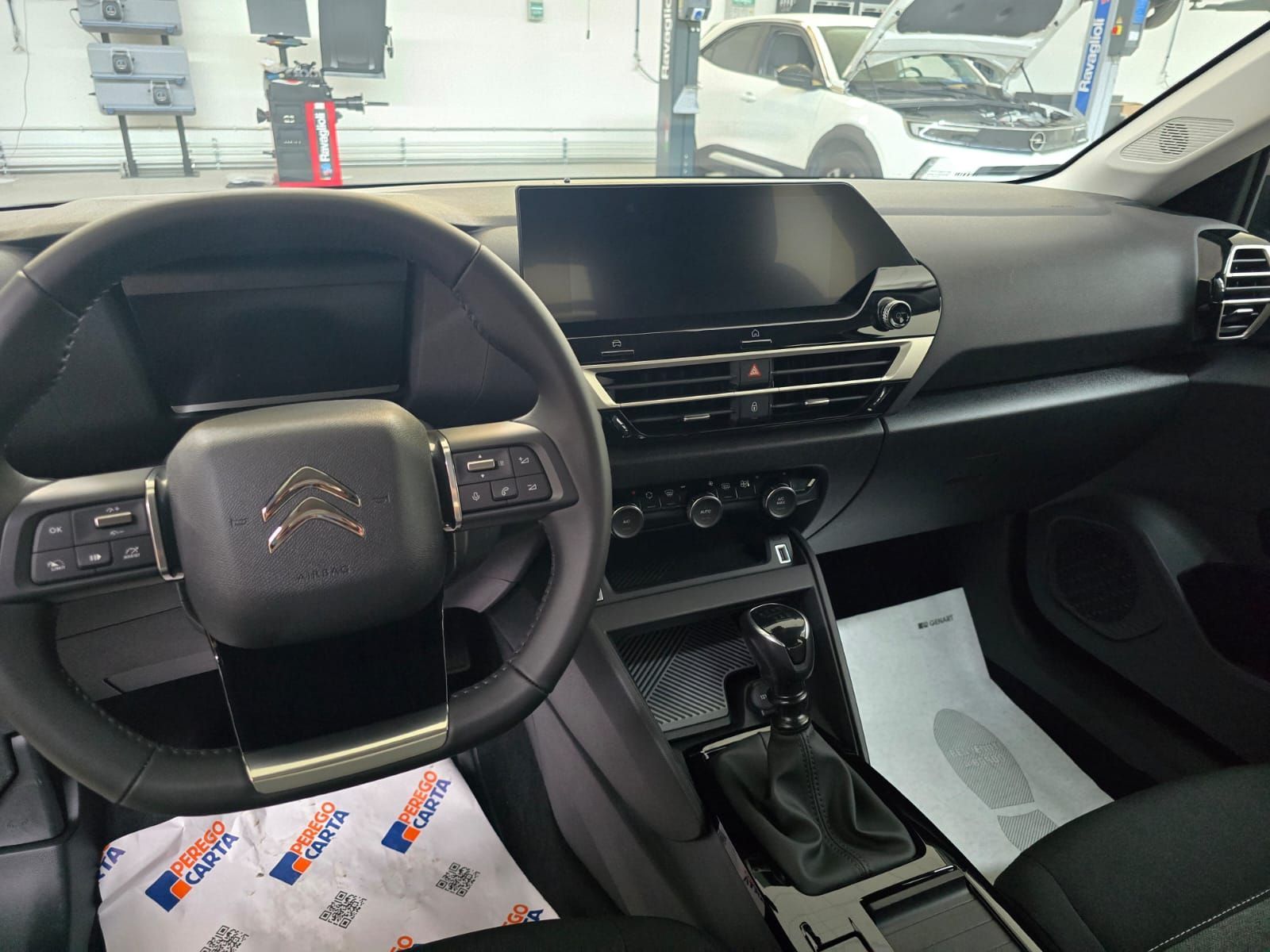 interni citroen c3