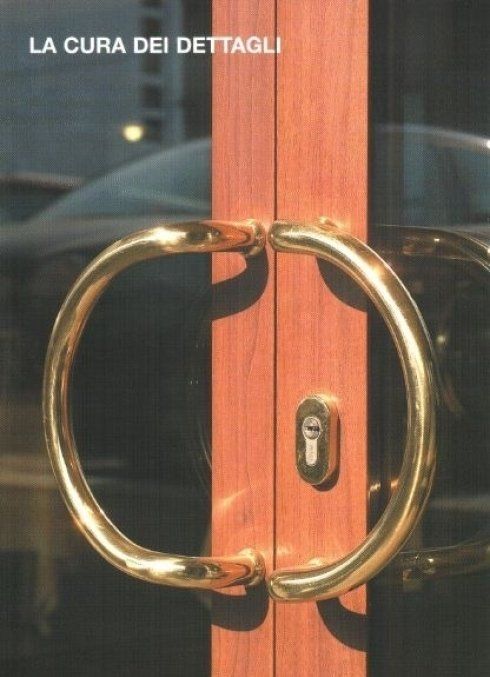 portoncino in vetro e alluminio