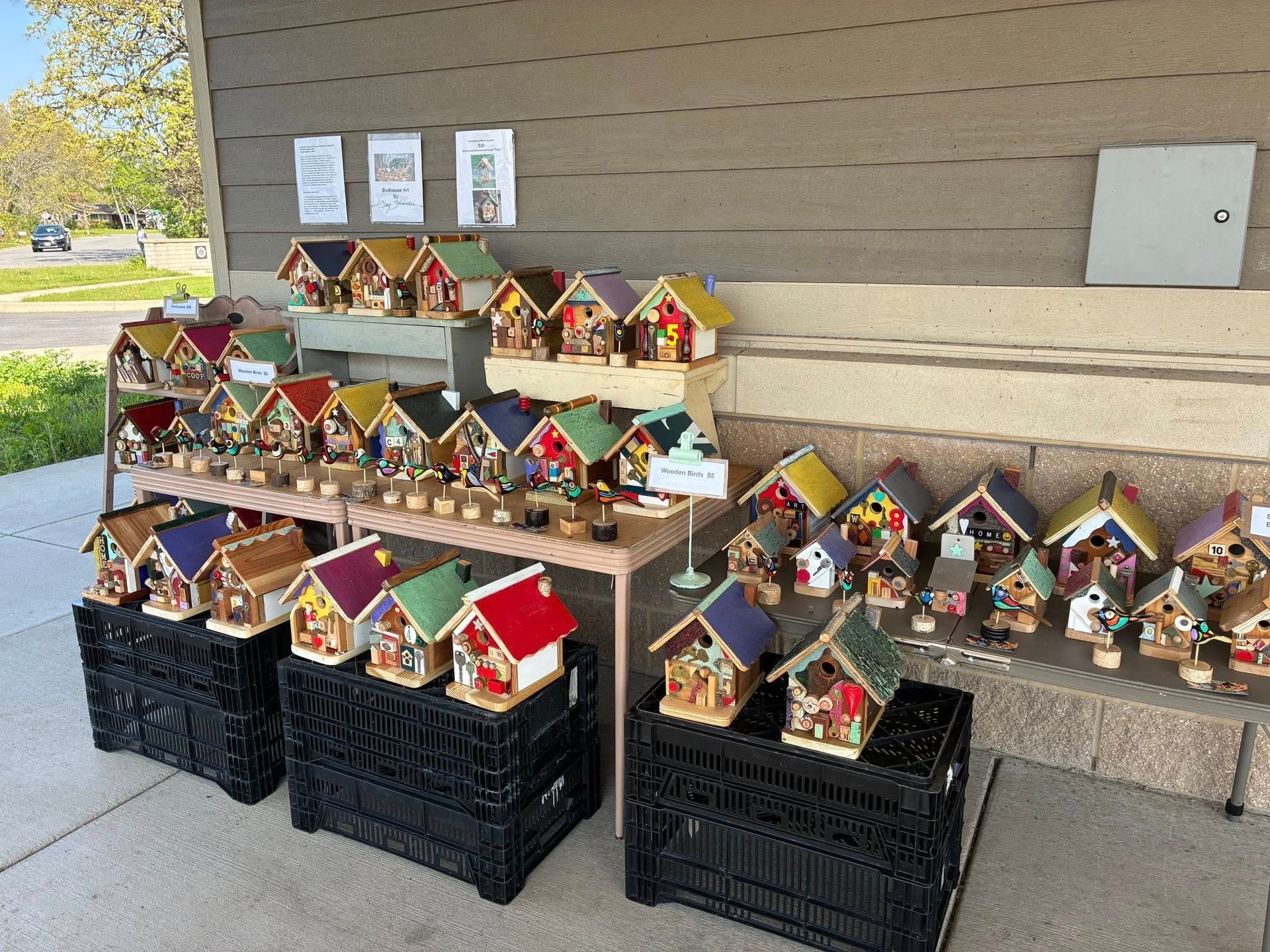 A table with a bunch of small houses on it