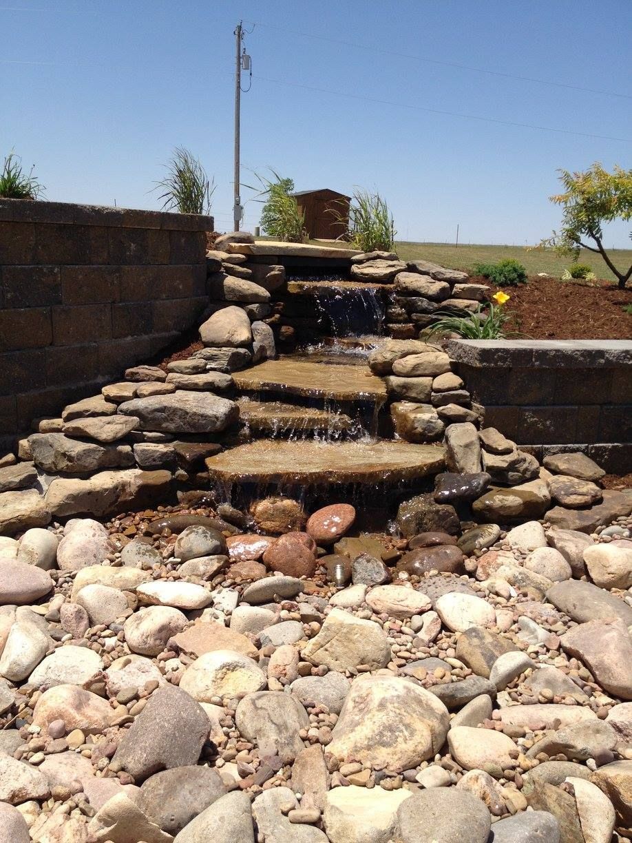 landscape design in pratt, ks with younie lawnscapes