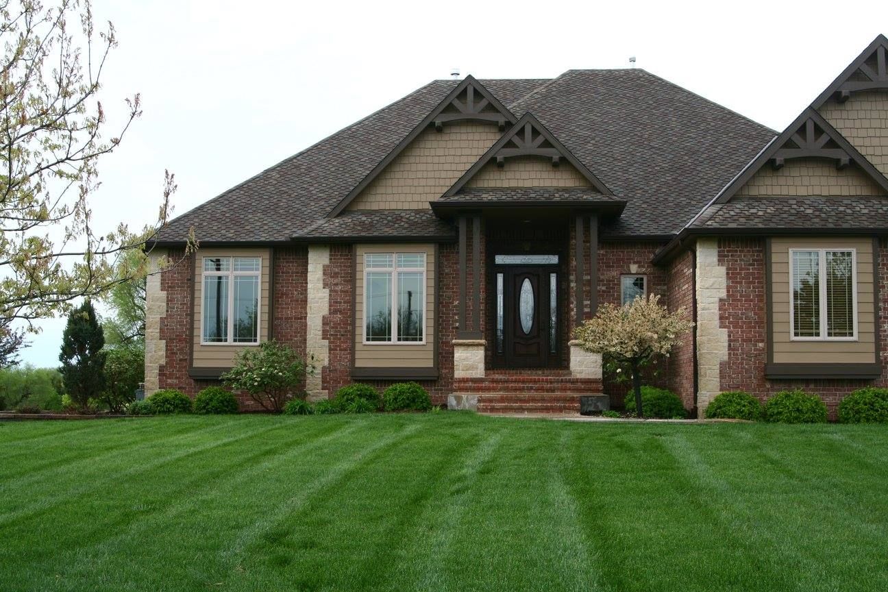 landscape design in pratt, ks with younie lawnscapes