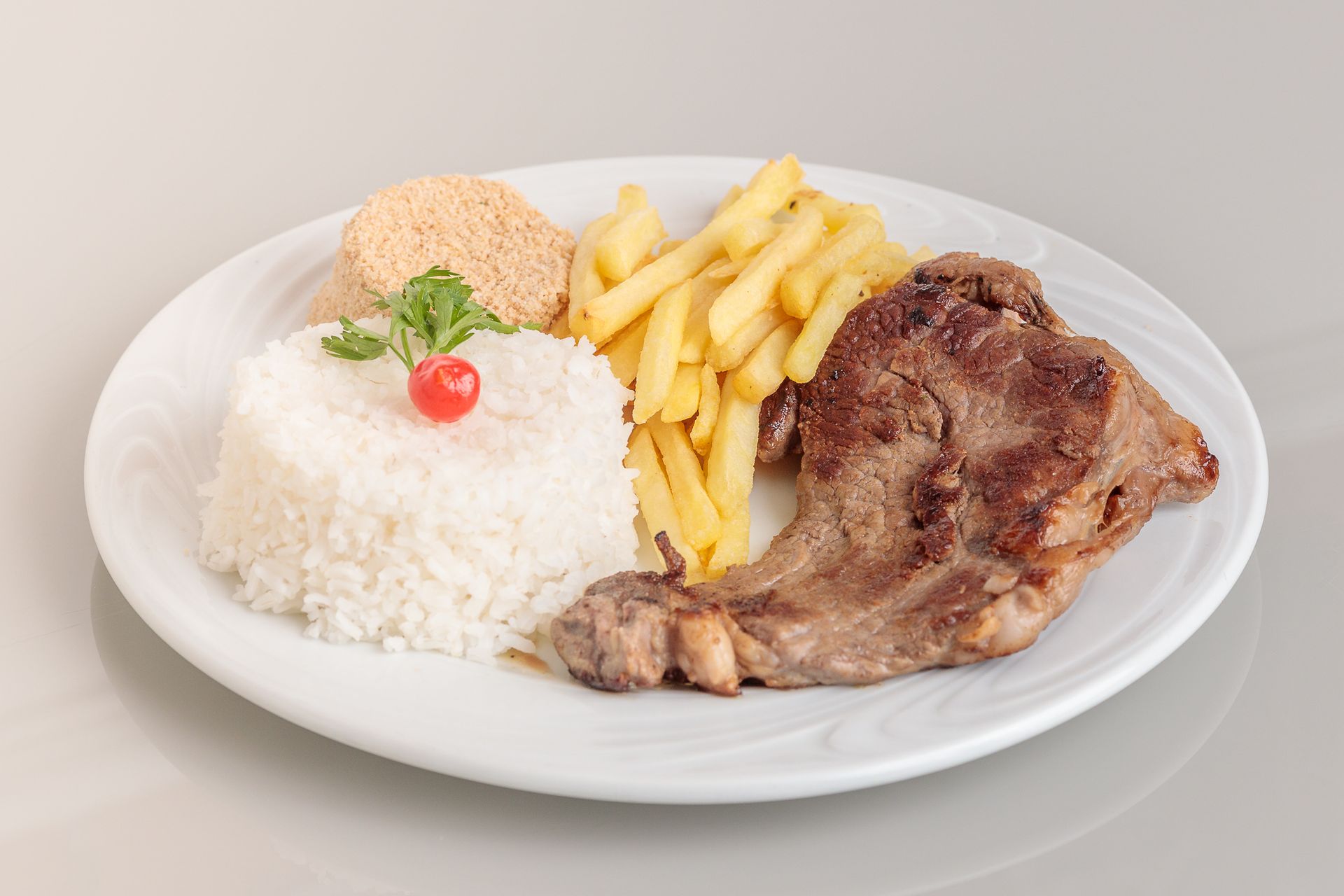 RESTAURANTE TOWN LOUNGE