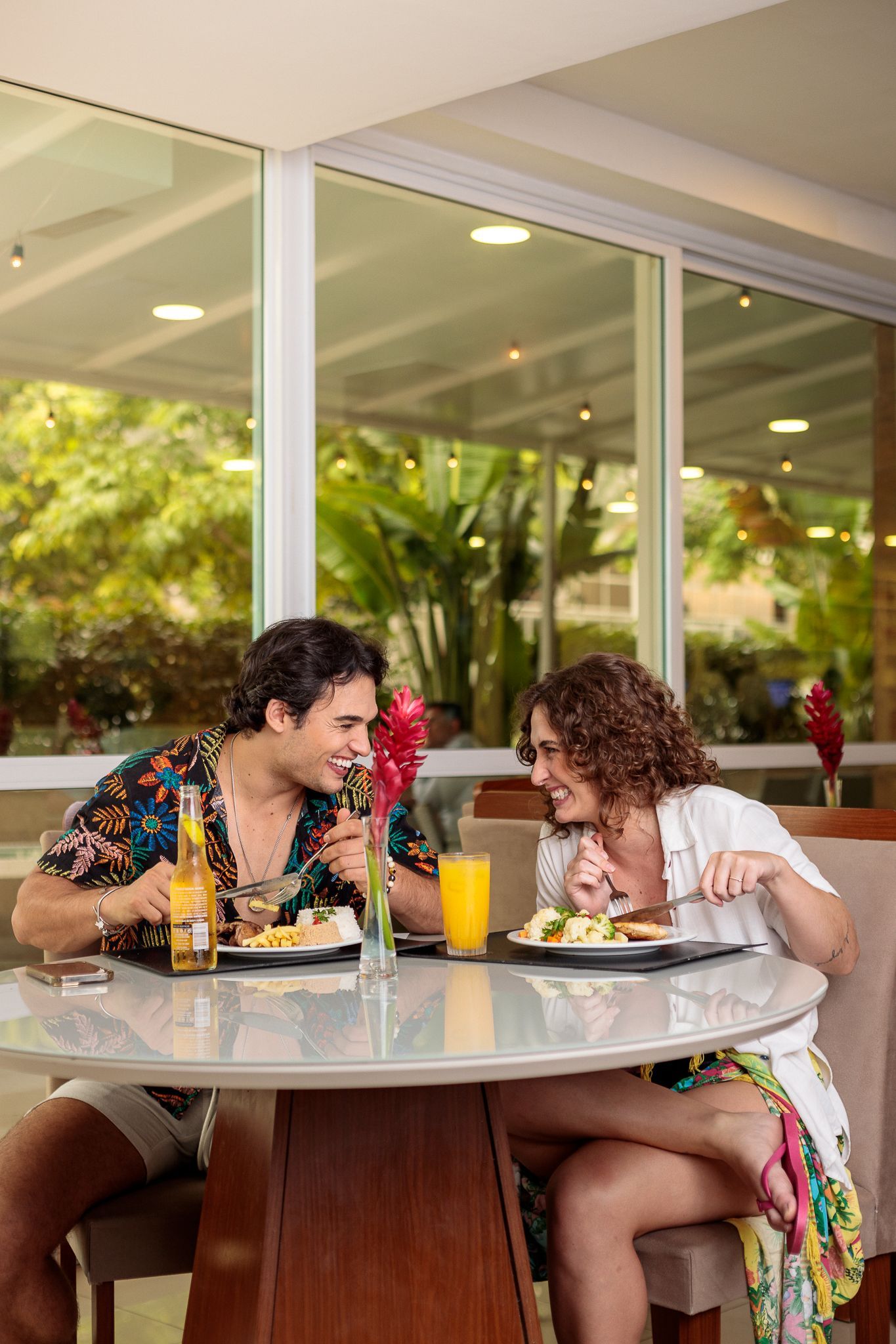 RESTAURANTE TOWN LOUNGE