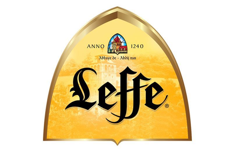 Logo della birra Leffe: scudo dorato con la scritta 