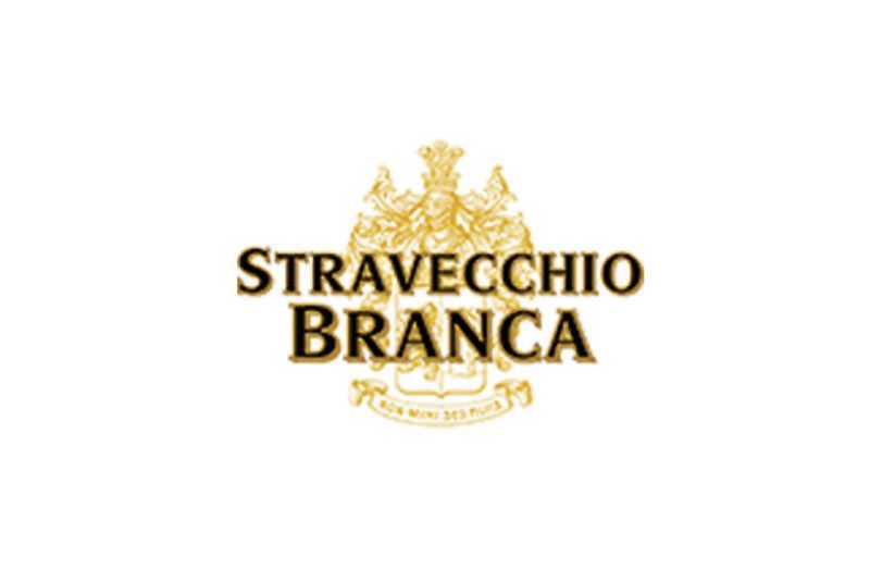 Logo Stravechhio Branca: testo e stemma dorati su sfondo bianco.