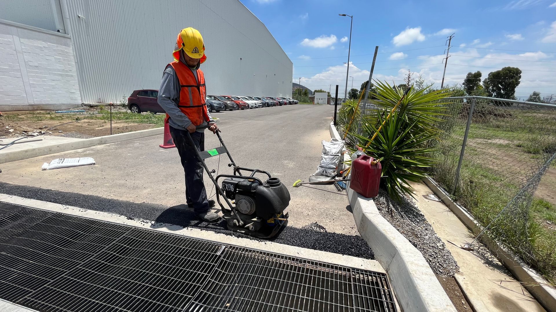 ASFÁLTICA - ASFALTO DE CALIDAD