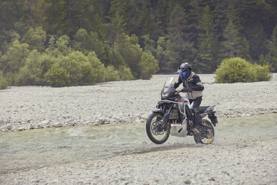 25 honda transalp off road riding wheelie