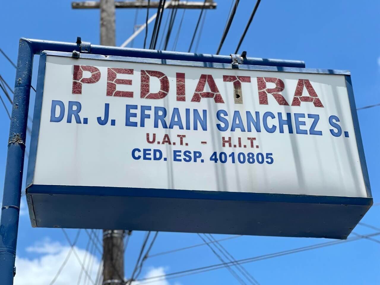 PEDIATRA JESÚS EFRAÍN SÁNCHEZ SANDOVAL