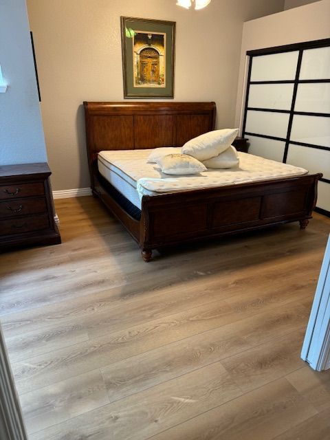 Affordable floor installation services for homes and businesses in Carlsbad.