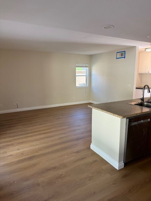 Affordable and professional floor installation services in Chula Vista.