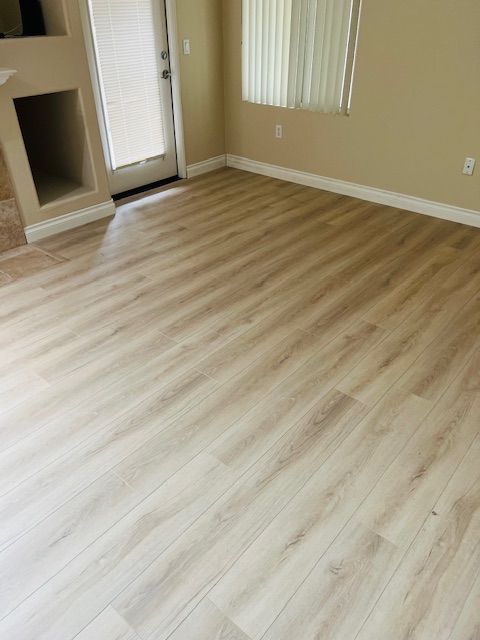 Solana Beach showroom with top flooring choices