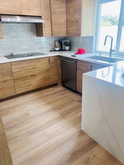 Del Mar flooring showroom with carpet and tiles