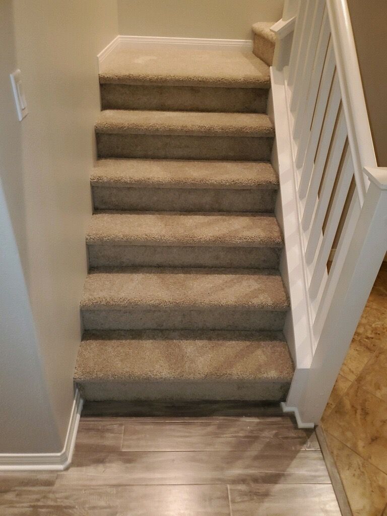 Local flooring showroom in Solana Beach, CA
