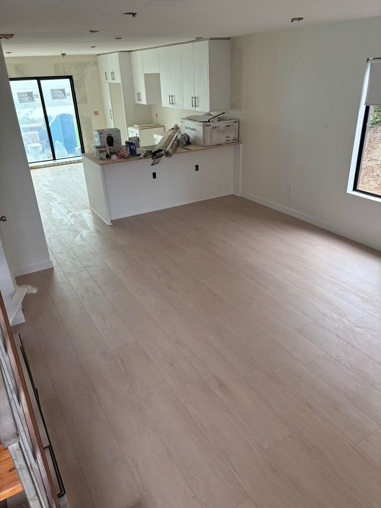Affordable floor installations and repairs provided throughout the San Diego area.