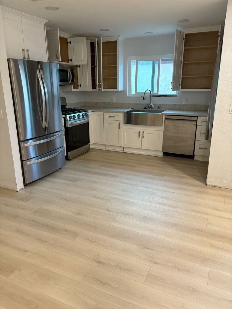 High-quality flooring services tailored to your home or office in Encinitas.