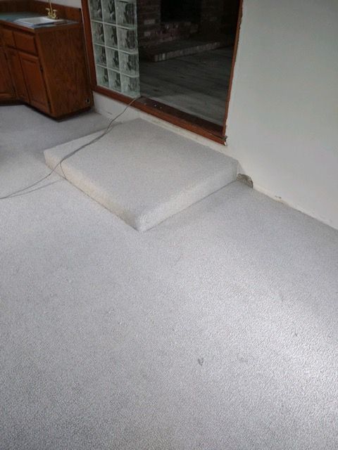 High-quality flooring and carpet repairs in Del Mar
