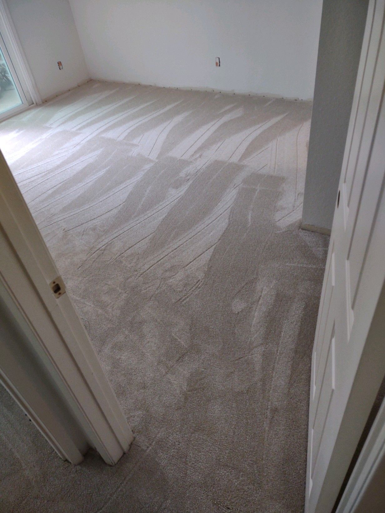 San Diego flooring showroom with top carpet services
