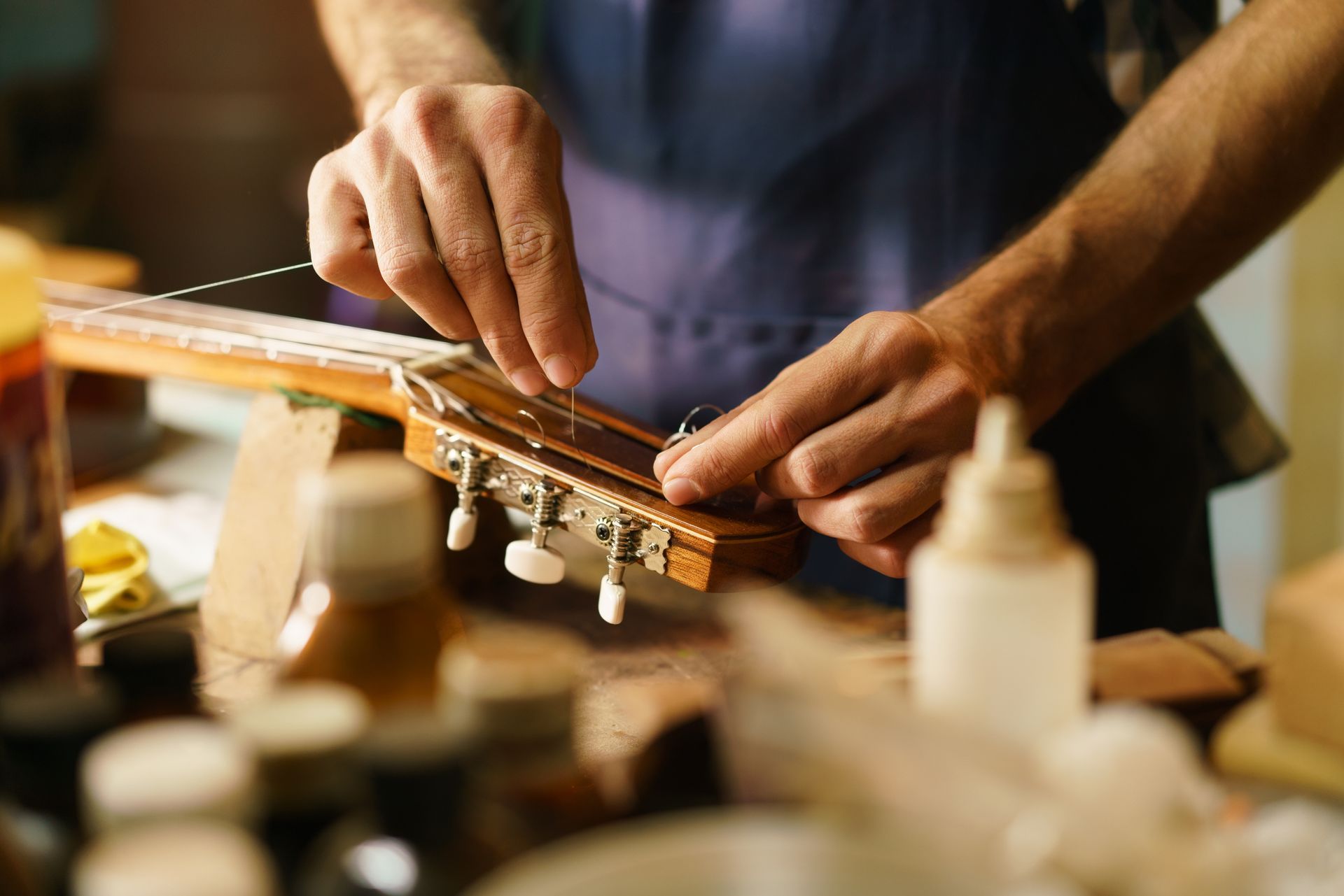 Fixing Stringed Instrument – Columbus, Ohio – Bluegrass Music Shop