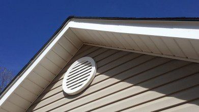Overhang Siding - Siding Specialist in Defiance, OH