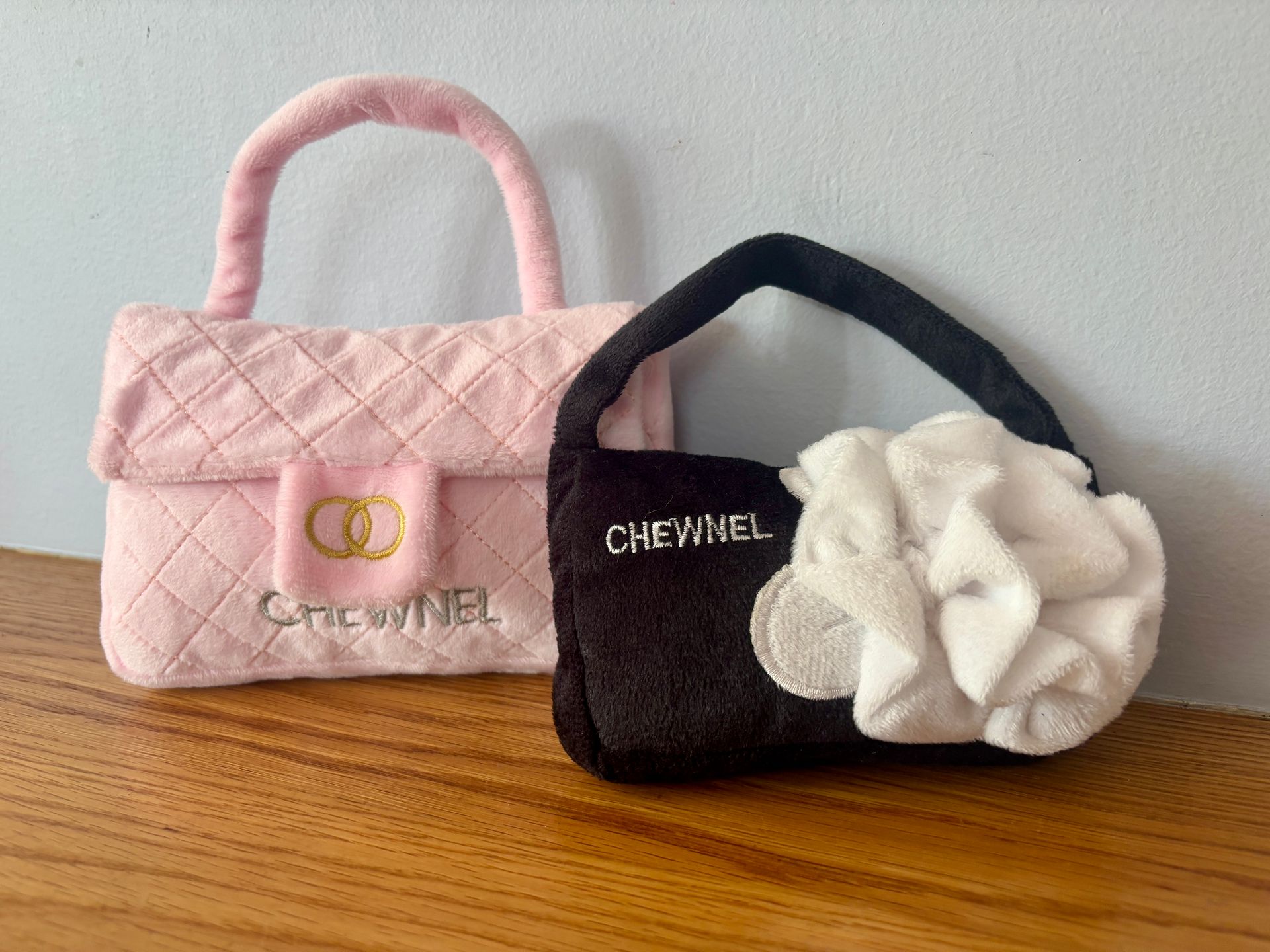 ChewnelHandbagPink