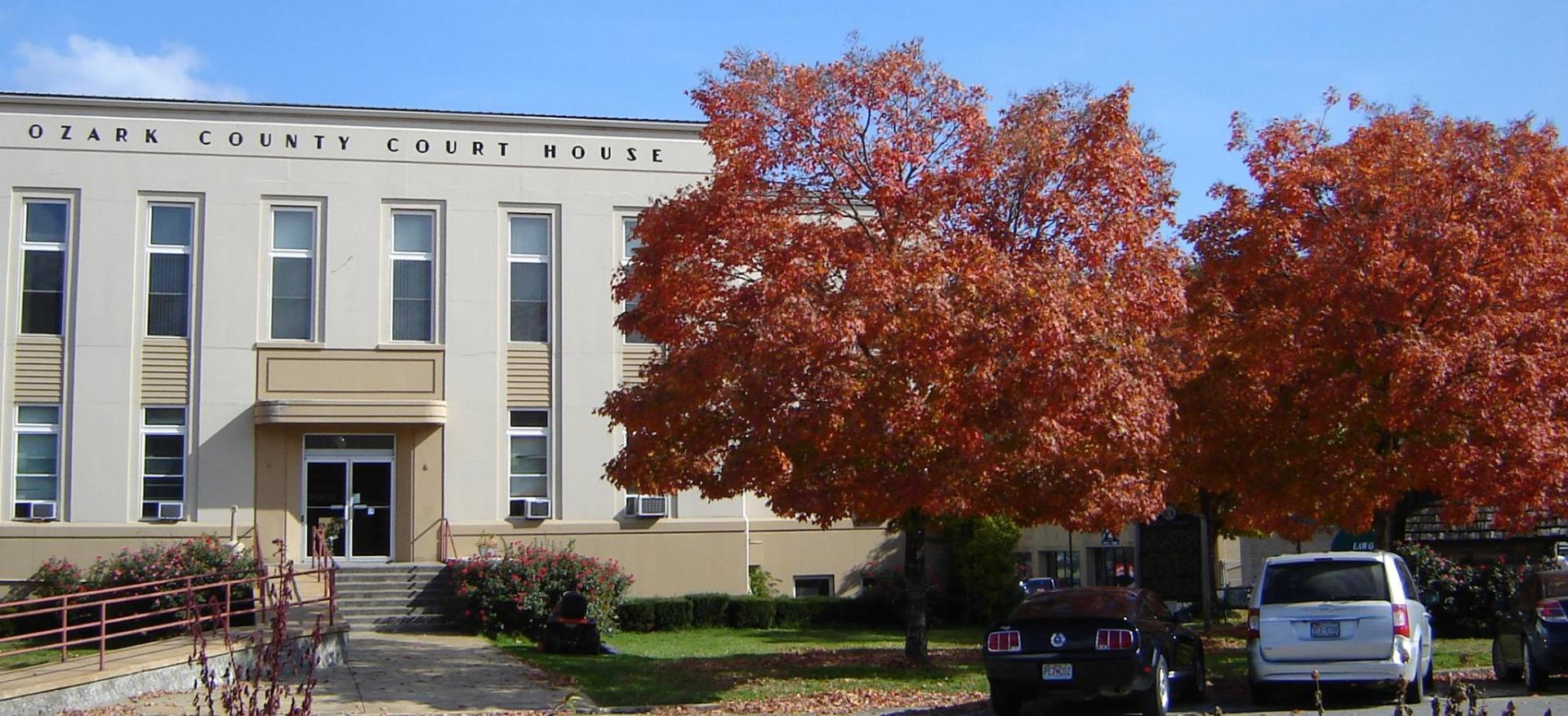 ozark county courthouse