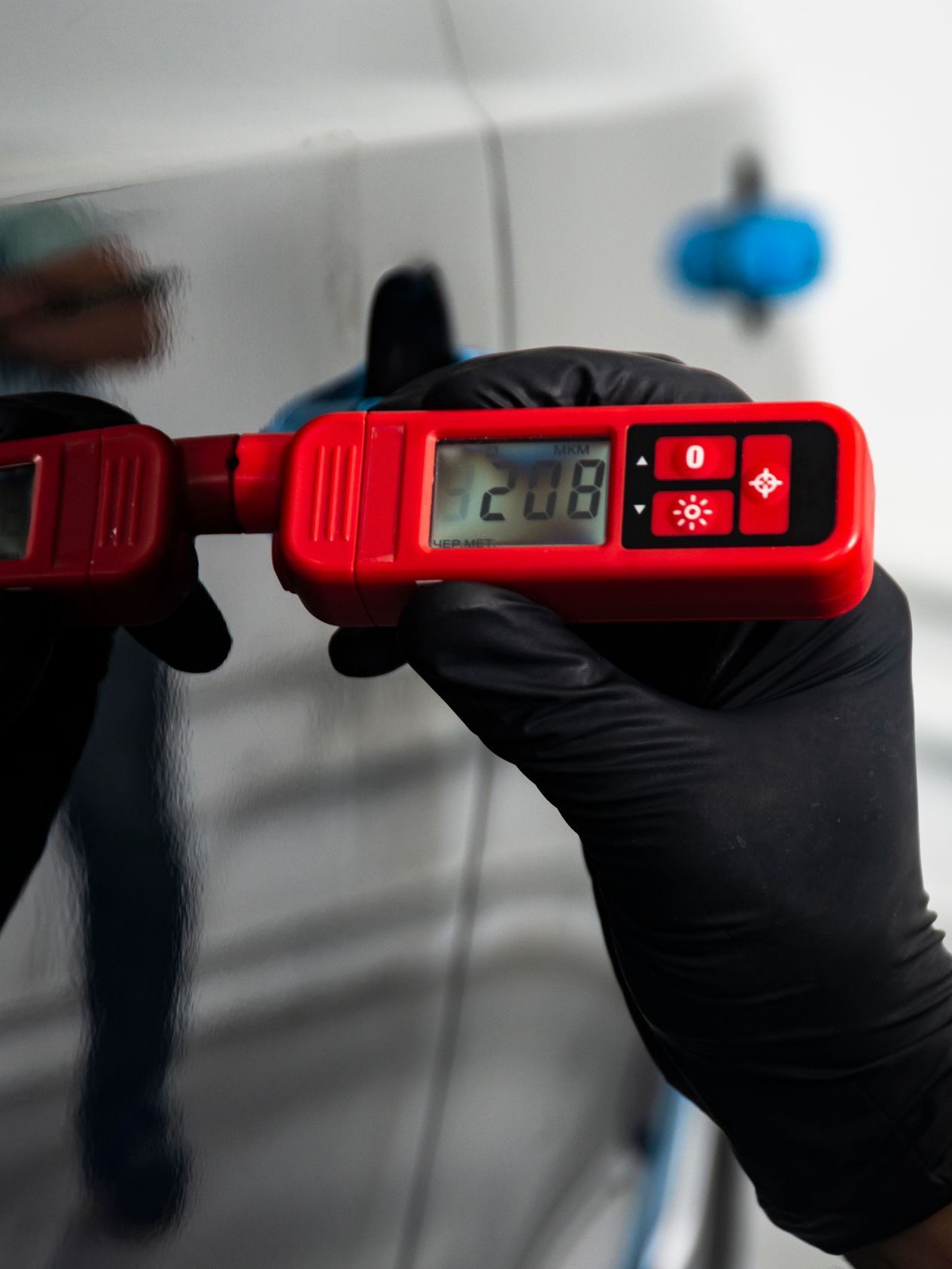 measuring paint thickness of the car paint coating