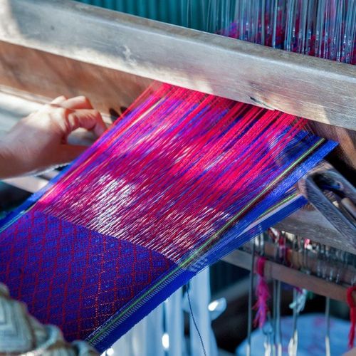 Oriental weaving - weaves with an old loom handcraft rug in Carlsbad, CA