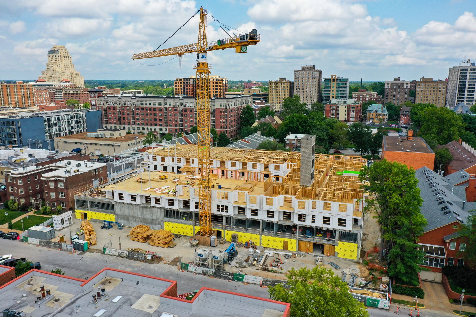 Apartment Building Contractor