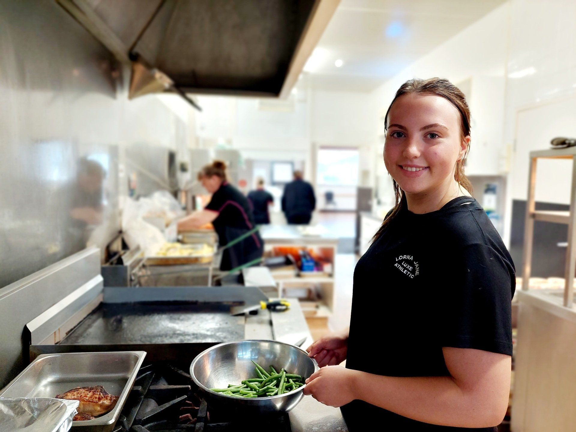 Kitchen Server On Remembrance Day 2021 - Claremont, TAS - Claremont RSL