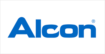 Un logo Alcon blu su sfondo bianco