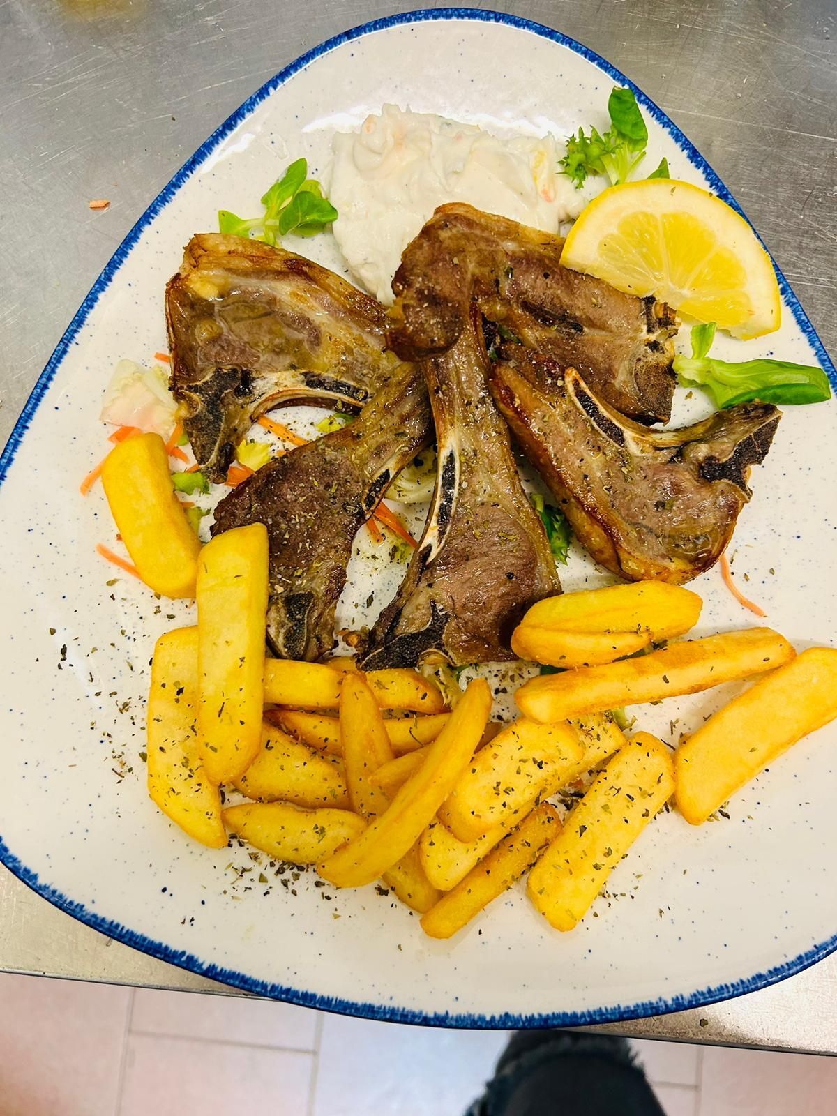 Cotolette d'agnello fantasia