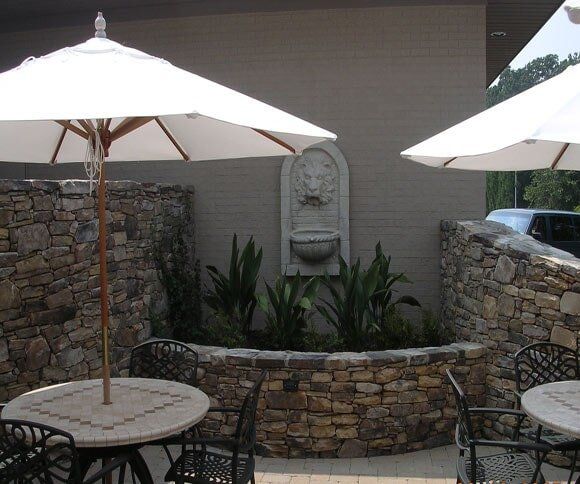 Tennessee Fieldstone in Courtyard