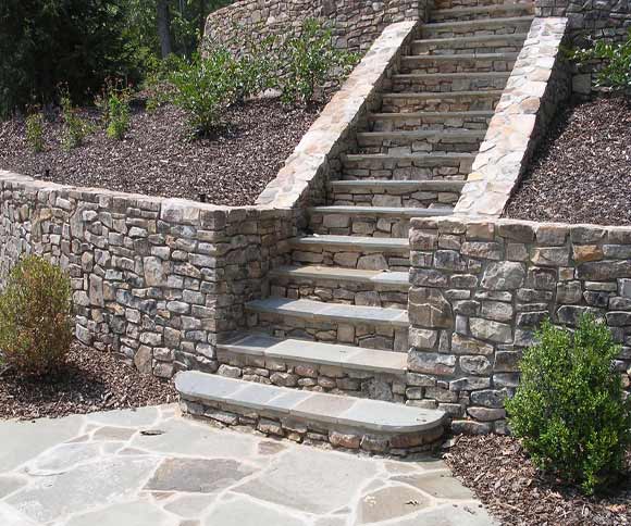 Tennessee fieldstone Dry Stack with Pennsylvania Treads and Walkway