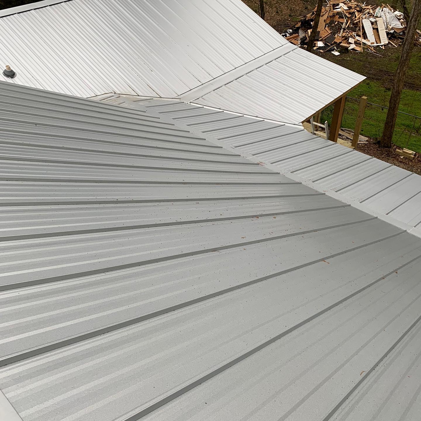 Metal Roofing Professionals Premier South Roofing & Sheet Metal