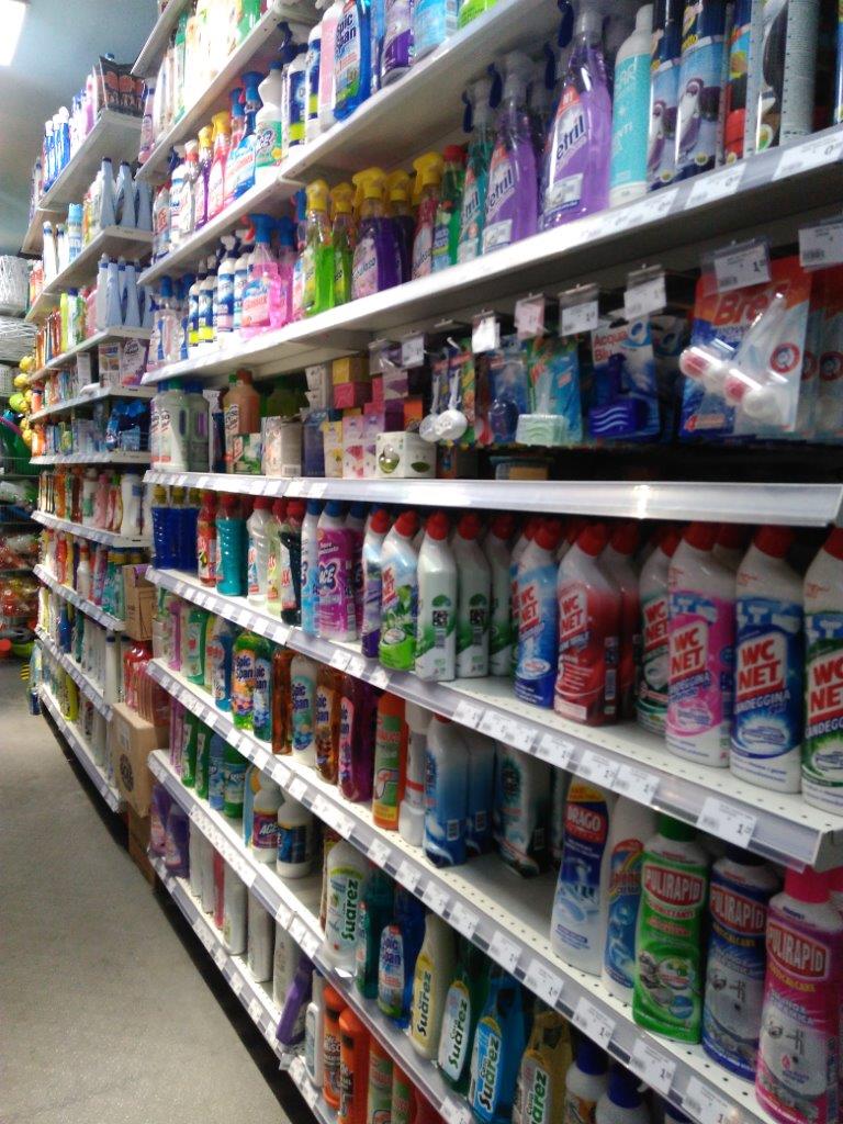 prodotti per la pulizia del bagno